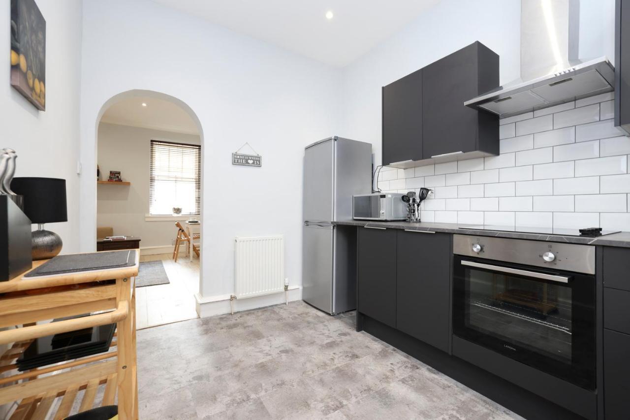 Stunning 2 Bed Nr The Royal Mile & The Castle Appartement